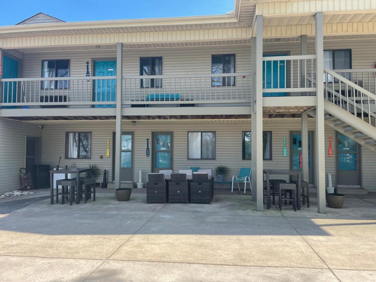 Lake Point Motel Marblehead Exterior foto
